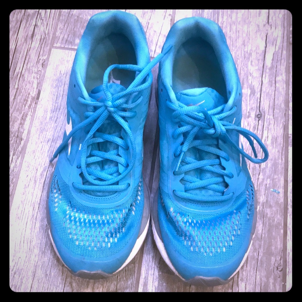 Mizuno X10 Running Sneakers